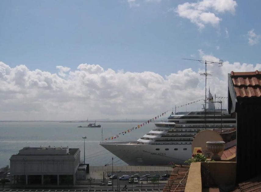Gorgeous River View In Alfama Lisboa Екстериор снимка